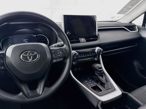 Certified 2024 Toyota RAV4 XLE AWD/4WD image 30