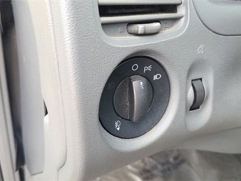 Used 2011 Ford Ranger XLT image 30