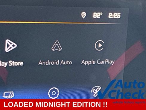 Used 2025 Chevrolet Colorado Z71 w/ Midnight Edition AWD/4WD image 39