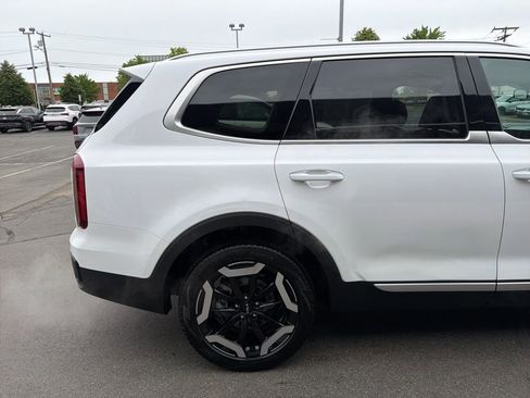 Used 2023 Kia Telluride S w/ S Sunroof Package AWD/4WD image 7