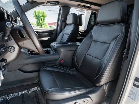 Used 2021 GMC Yukon Denali w/ Denali Ultimate Package AWD/4WD image 15