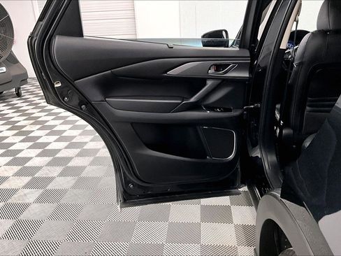 Used 2019 MAZDA CX-9 Touring w/ Touring Premium Package FWD image 23