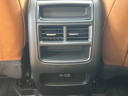 Certified 2024 Cadillac XT5 Premium Luxury AWD/4WD image 23