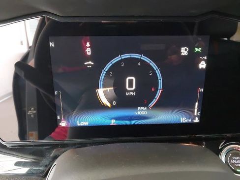 New 2026 Chevrolet Trax RS w/ Driver Confidence Package image 19