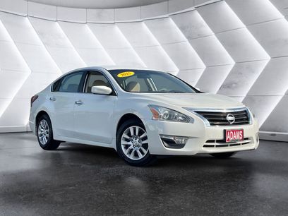 Used 2015 Nissan Altima 2.5 S w/ Power Driver Seat Package