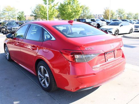 Used 2022 Honda Civic LX image 5
