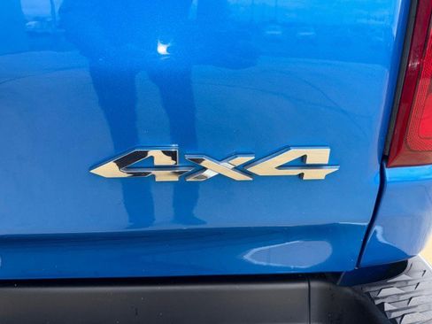 Used 2022 RAM 1500 Laramie AWD/4WD image 11