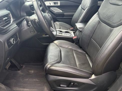 Used 2024 Ford Explorer ST w/ Technology Package AWD/4WD image 10
