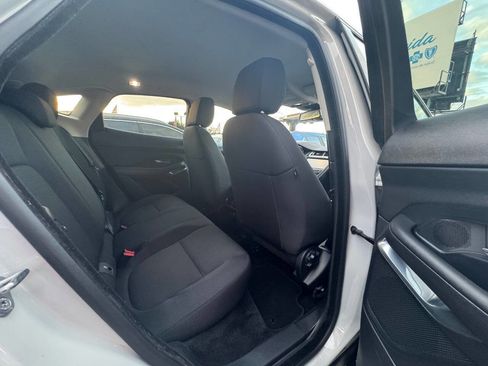 Used 2019 Jaguar E-PACE P250 AWD 4dr SUV image 19