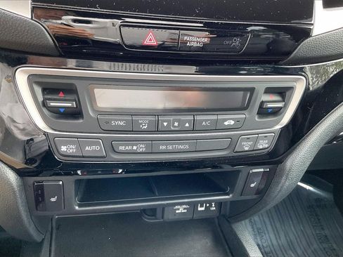 Used 2020 Honda Ridgeline Black Edition image 31