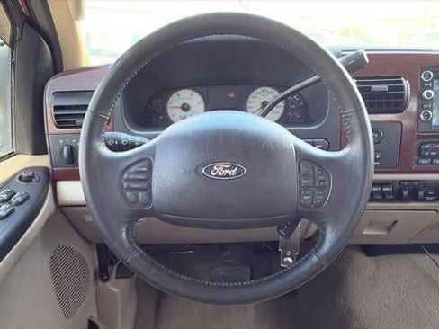 Used 2006 Ford F250 Lariat RWD image 19