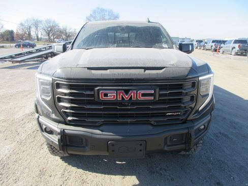 New 2026 GMC Sierra 1500 AT4X image 12
