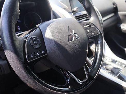 Used 2025 Mitsubishi Eclipse Cross SE AWD/4WD image 8