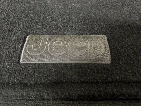 Used 2021 Jeep Wrangler Unlimited Rubicon w/ Uconnect 4C Nav & Sound Group image 39