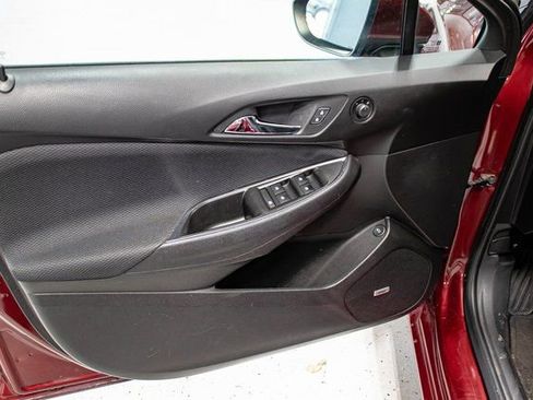 Used 2016 Chevrolet Cruze LT w/ Sun And Sound Package image 12