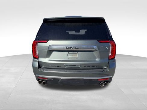 Used 2023 GMC Yukon Denali image 6