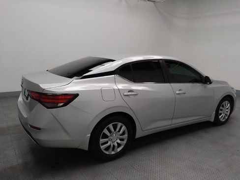 Used 2020 Nissan Sentra S FWD image 10