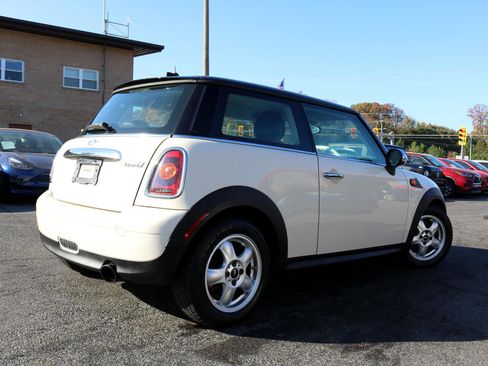 Used 2009 MINI Cooper Hardtop image 2