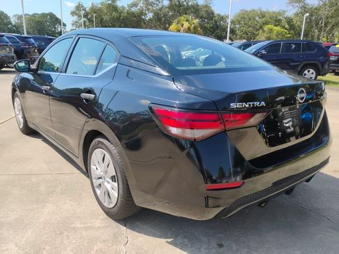 Used 2024 Nissan Sentra S FWD image 7