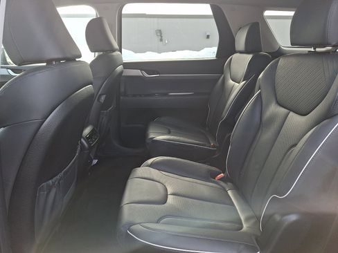Used 2023 Hyundai Palisade SEL w/ Cargo Package image 10