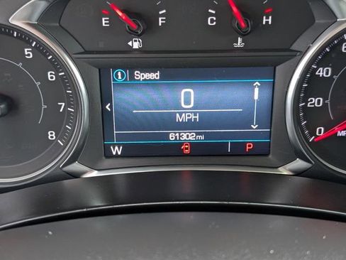 Used 2024 GMC Terrain SLE FWD image 13