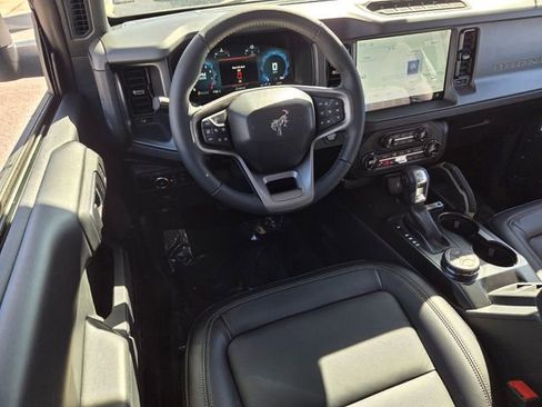 New 2026 Ford Bronco Badlands AWD/4WD image 7