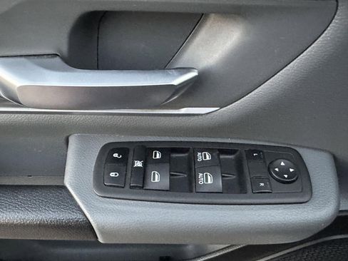 Used 2022 RAM 1500 Big Horn image 13