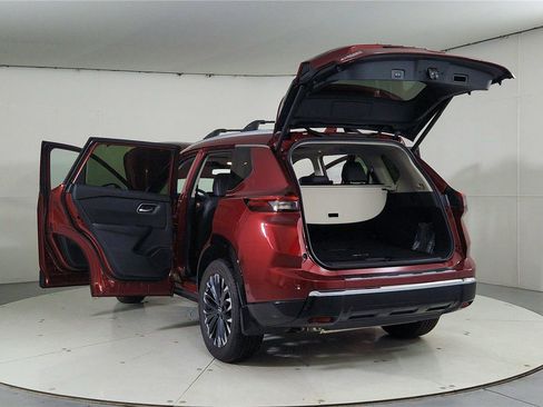 New 2026 Nissan Rogue Platinum w/ Platinum Premium Package image 11