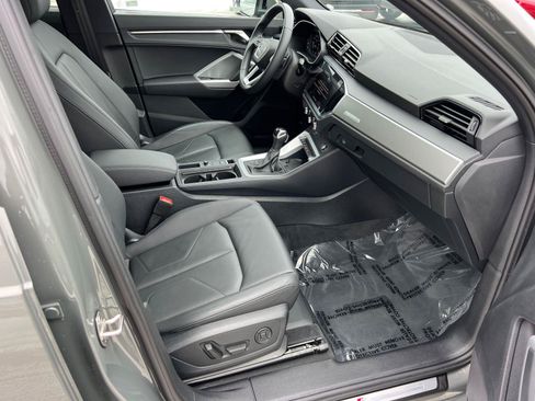 Certified 2024 Audi Q3 2.0T Premium Plus w/ Premium Plus Package AWD/4WD image 13