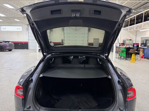 Used 2017 Tesla Model S 75D image 22