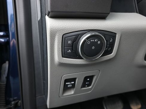 Used 2020 Ford F150 XLT w/ Equipment Group 302A Luxury AWD/4WD image 20