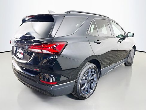 Used 2024 Chevrolet Equinox RS w/ RS Leather Package image 7