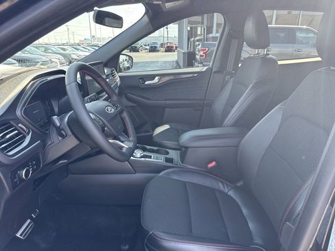 Certified 2023 Ford Escape ST-Line w/ Tech Pack #1 image 24