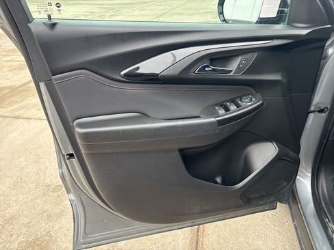 Certified 2023 Chevrolet TrailBlazer RS w/ Convenience Package image 18