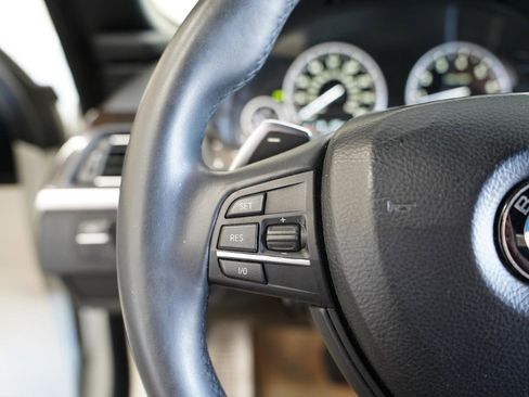 Used 2013 BMW 640i Convertible RWD image 21