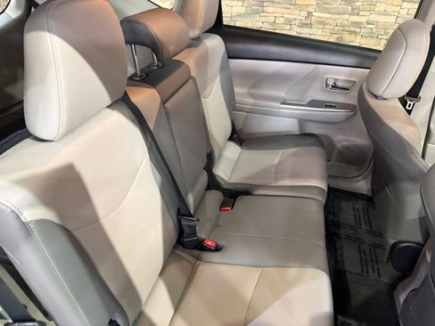 Used 2015 Toyota Prius V Five w/ Advanced Technology Package FWD image 33