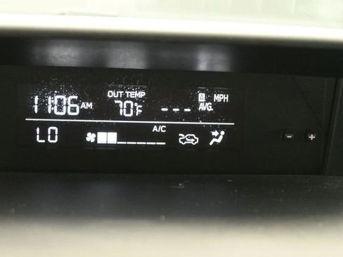 Used 2023 Subaru Crosstrek 2.0i Premium AWD/4WD image 10