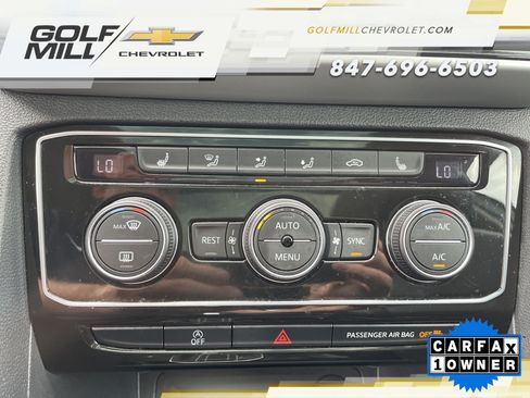 Used 2023 Volkswagen Atlas SE w/ Panoramic Sunroof Package AWD/4WD image 24