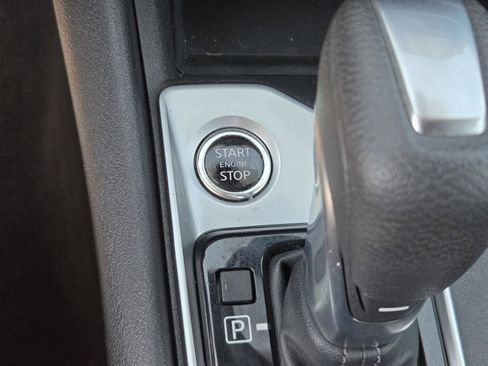 Used 2022 Nissan Altima 2.5 SV FWD image 14