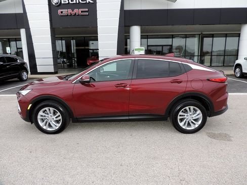 Used 2025 Buick Envista Preferred w/ Convenience I Package FWD image 8