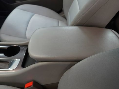 Used 2016 Chevrolet Malibu LS image 22