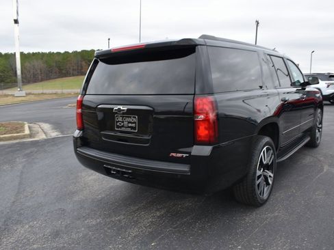 Used 2020 Chevrolet Suburban Premier image 3