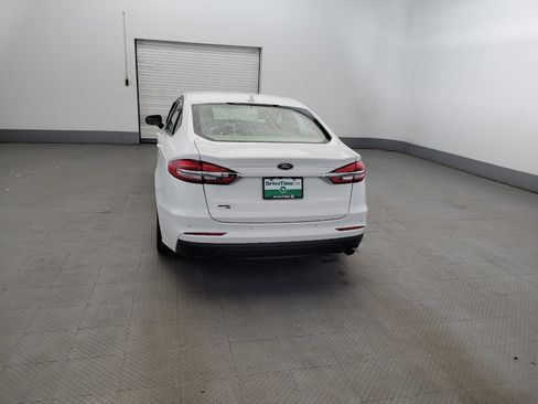 Used 2019 Ford Fusion SE FWD image 6