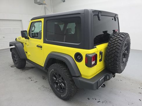 Used 2022 Jeep Wrangler Sport AWD/4WD image 10