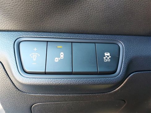 Used 2024 Kia Forte GT-Line w/ GT-Line Premium Package image 22