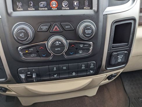 Used 2016 RAM 1500 Big Horn image 32