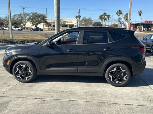 New 2026 Kia Seltos S image 11