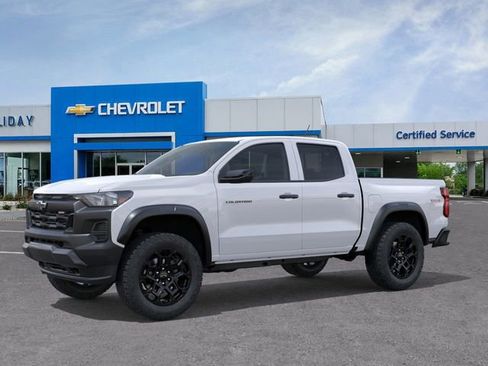 New 2026 Chevrolet Colorado Trail Boss AWD/4WD image 2