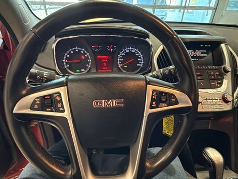 Used 2015 GMC Terrain SLT w/ Safety Package AWD/4WD image 30