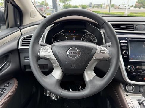 Used 2016 Nissan Murano SL w/ SL Technology Package FWD image 18